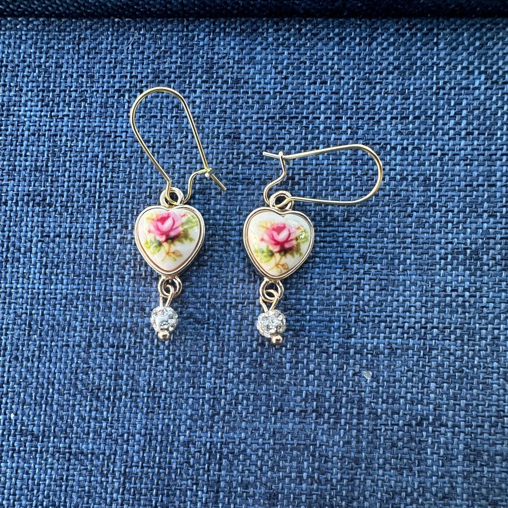 Vintage Heart Earrings